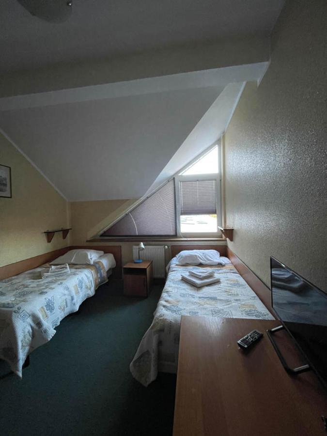 Hotel Sens Mierzyn  ภายนอก รูปภาพ