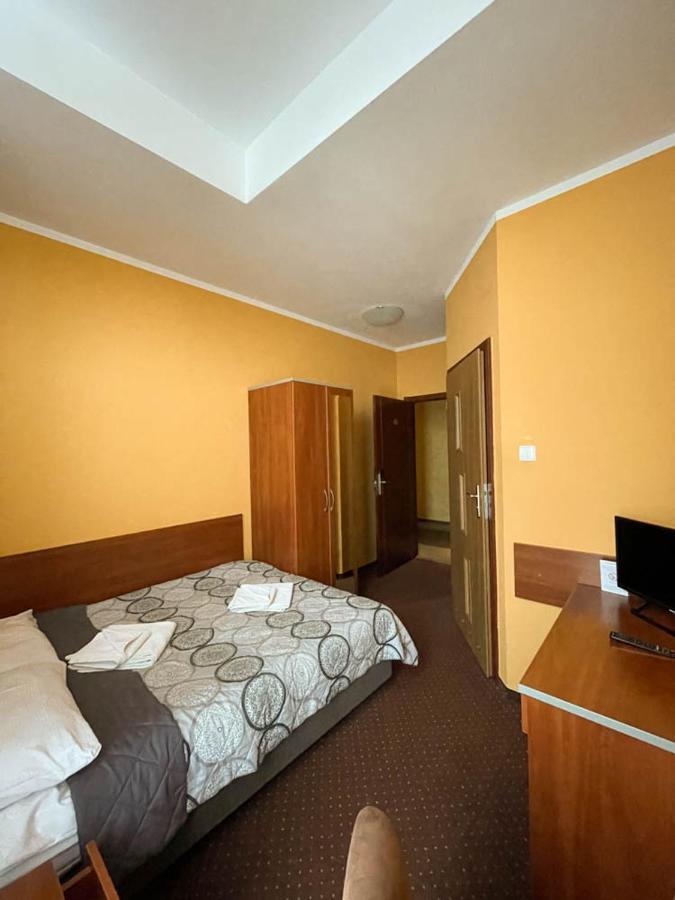Hotel Sens Mierzyn  ภายนอก รูปภาพ