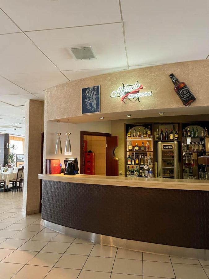 Hotel Sens Mierzyn  ภายนอก รูปภาพ