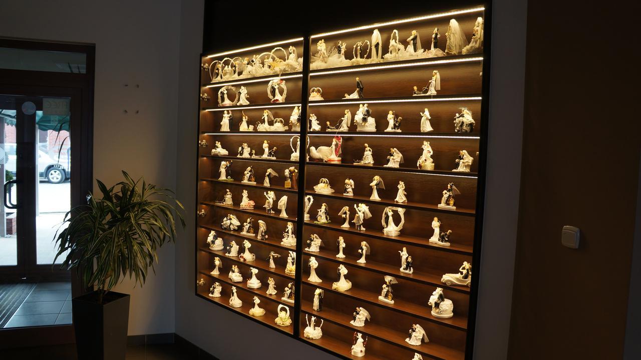 Hotel Sens Mierzyn  ภายนอก รูปภาพ